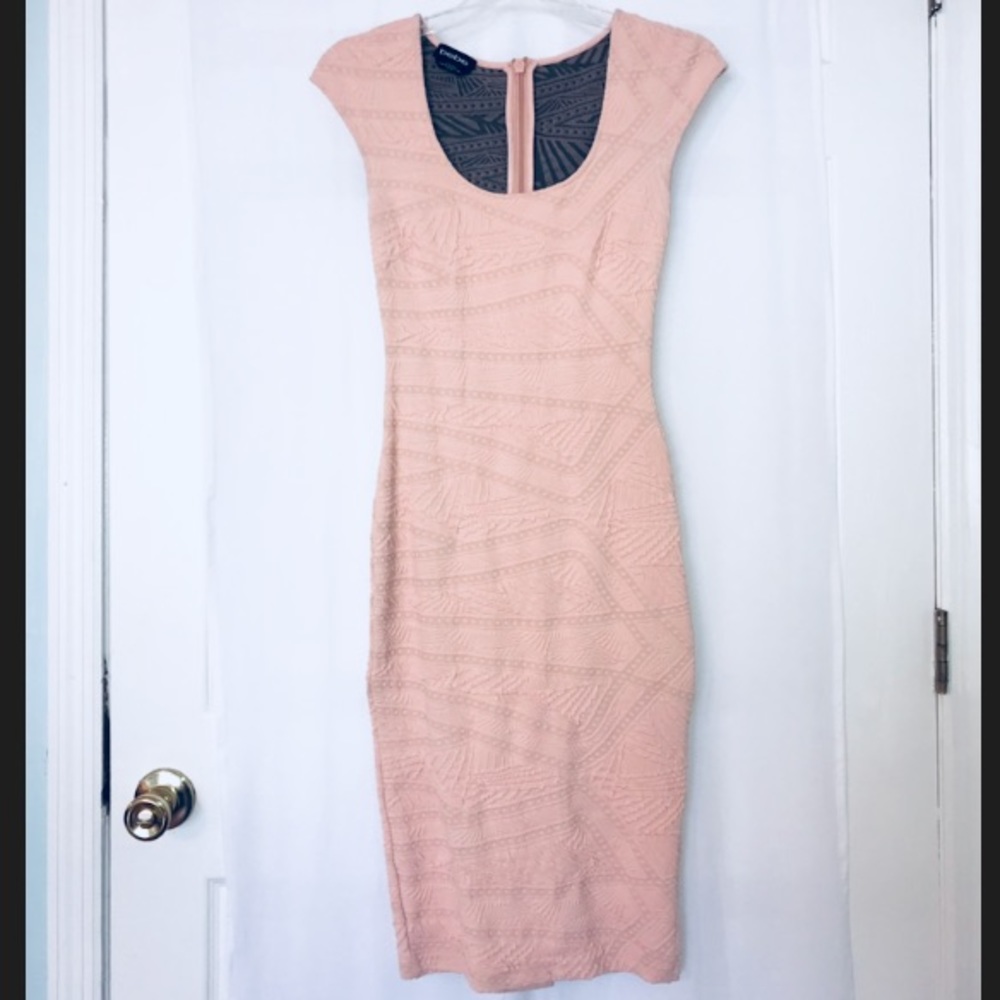 Bebe Beautiful Midi Dress! Like New!
